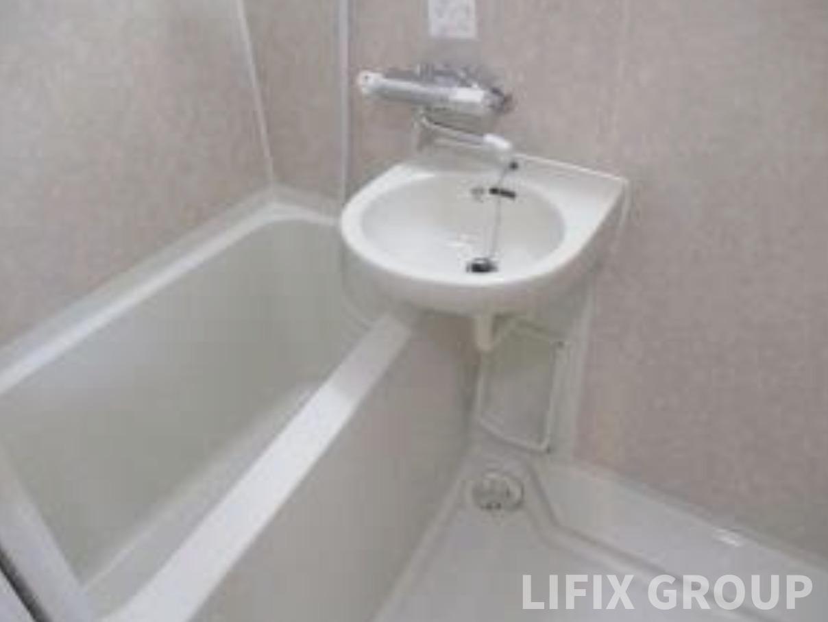 バス・シャワールーム　風呂