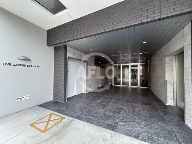 エントランス　エントランス