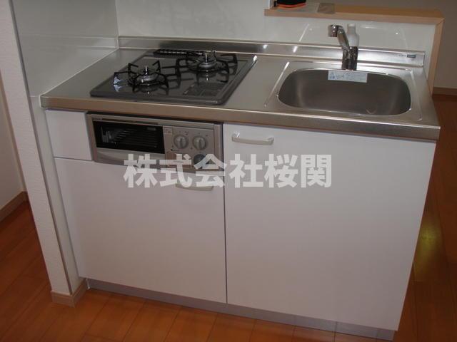 キッチン　※同仕様参考写真グリル付コンロ