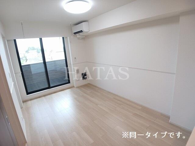 居室・リビング　同型タイプの写真です