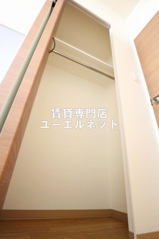 収納　クローゼット付きでお部屋もスッキリ♪