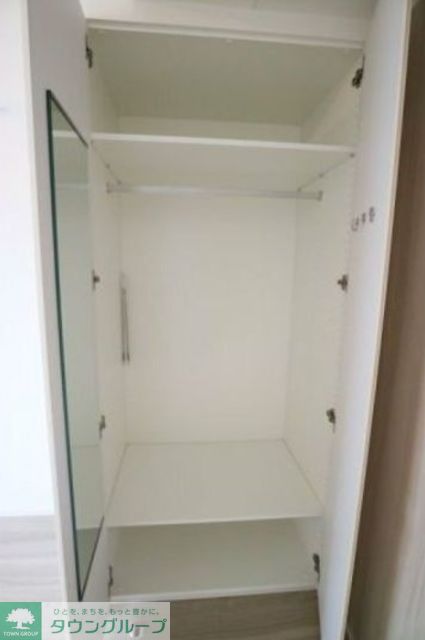 収納　内見の予約先はタウンハウジング中野店になります★