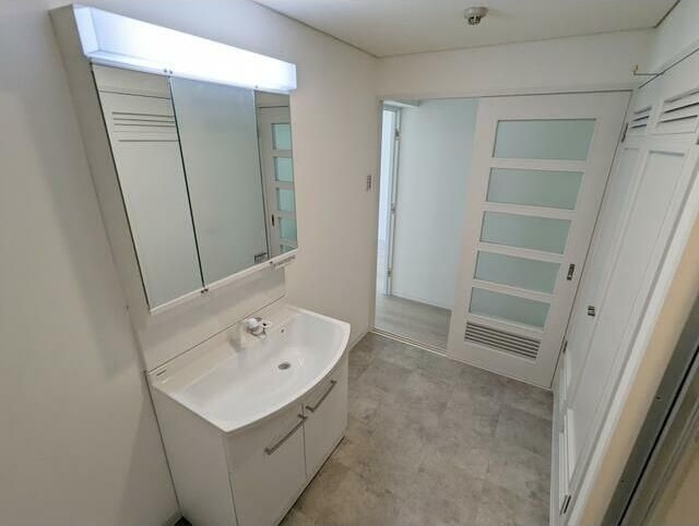 洗面設備　参考写真