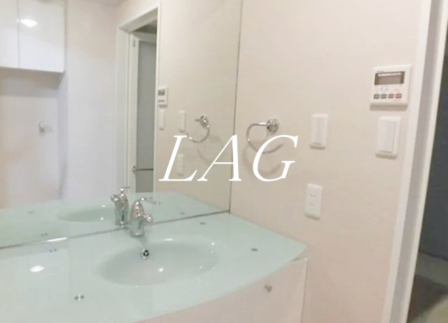 洗面設備　独立洗面台です。