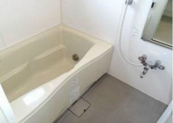 バス・シャワールーム　※別部屋参考写真