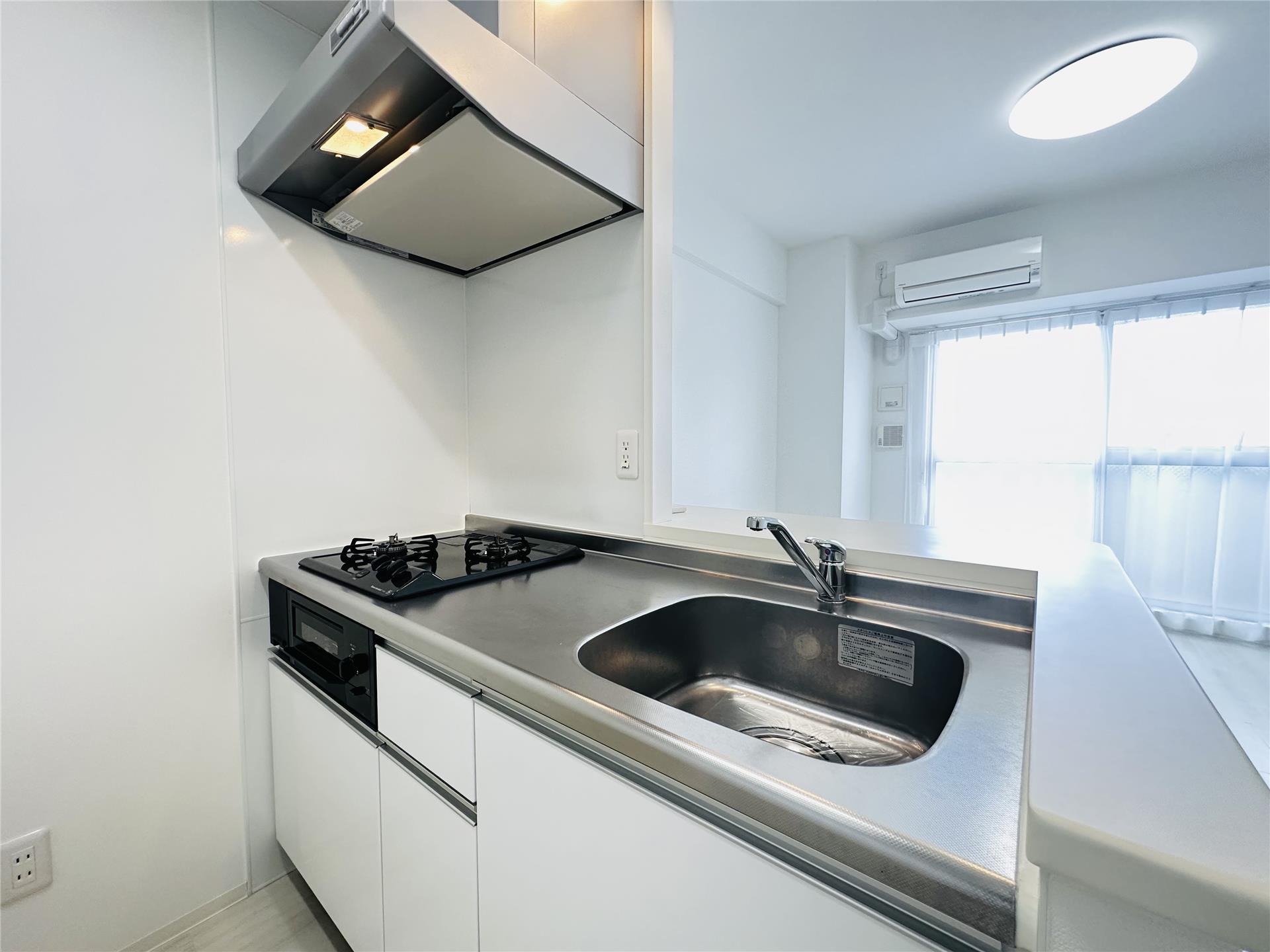 キッチン　※同物件別室同タイプの写真です