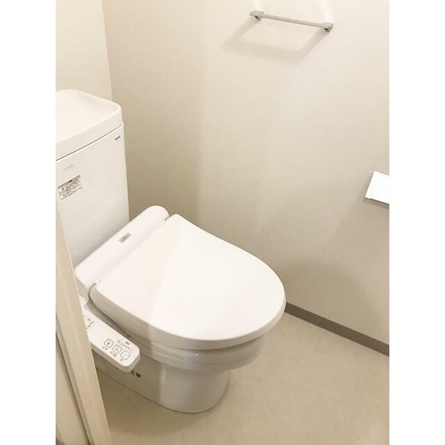 トイレ　※参考写真(同タイプ・別部屋)