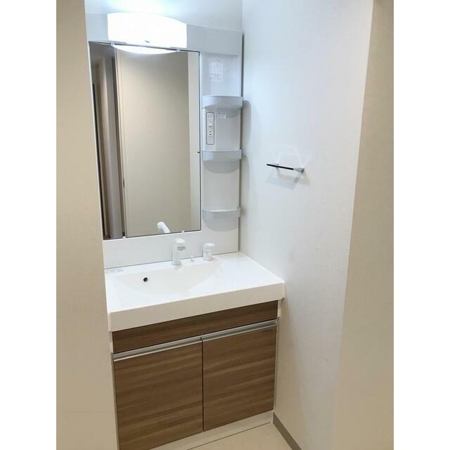 洗面設備　※参考写真(同タイプ・別部屋)