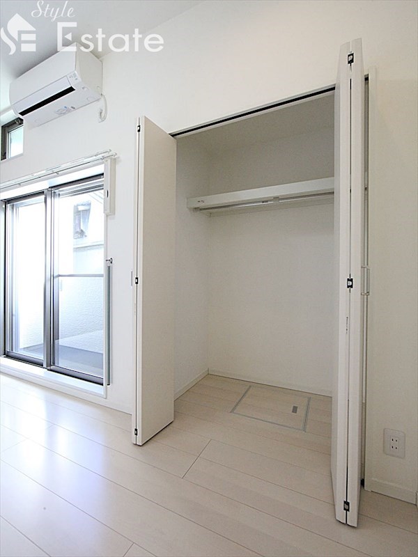 収納　クローゼット