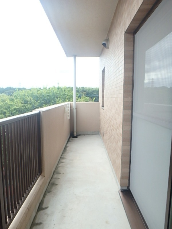 バルコニー　図面と現状に相違がある場合には現状を優先