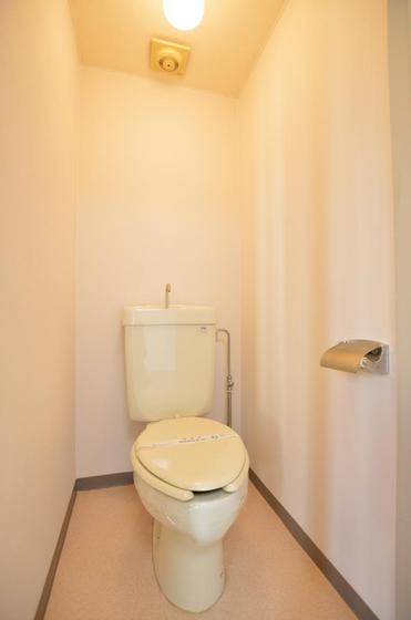 トイレ　やっぱりバス・トイレ別♪