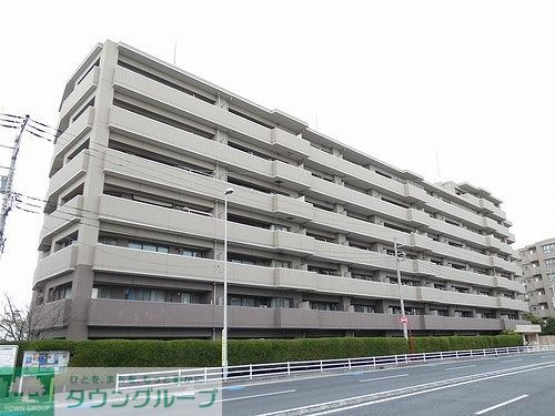 建物外観　総戸数82戸