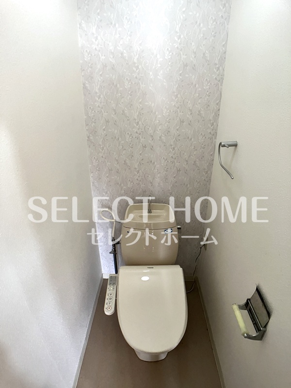トイレ　落ち着いたトイレです