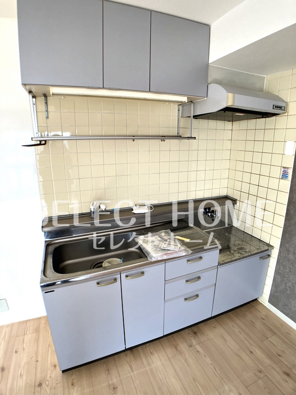 キッチン　コンパクトなキッチンで掃除もラクラク