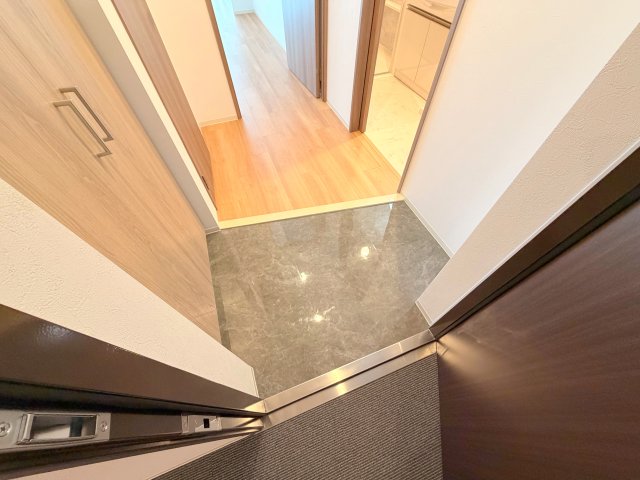 玄関　素敵な玄関は毎朝あなたを元気に送りだしてくれますよ。