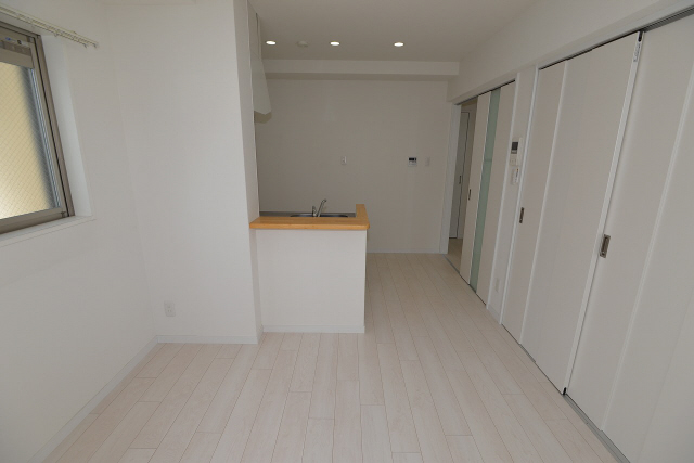 居室・リビング　写真は同マンションの他のお部屋のものです