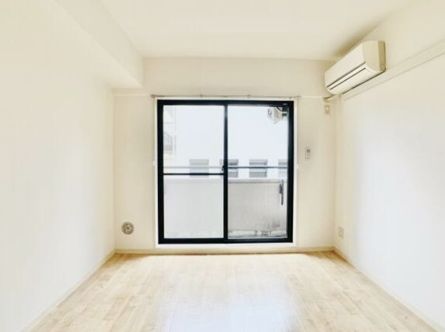 居室・リビング　同仕様参考写真