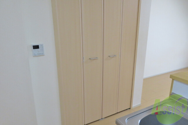 収納　リビングに収納がついておりました。