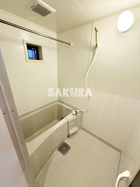 バス・シャワールーム　日々の疲れを癒すお風呂です♪