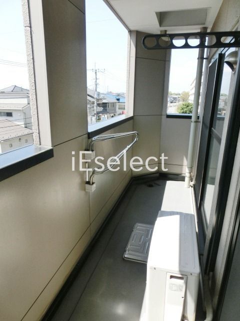 バルコニー　広いバルコニー。