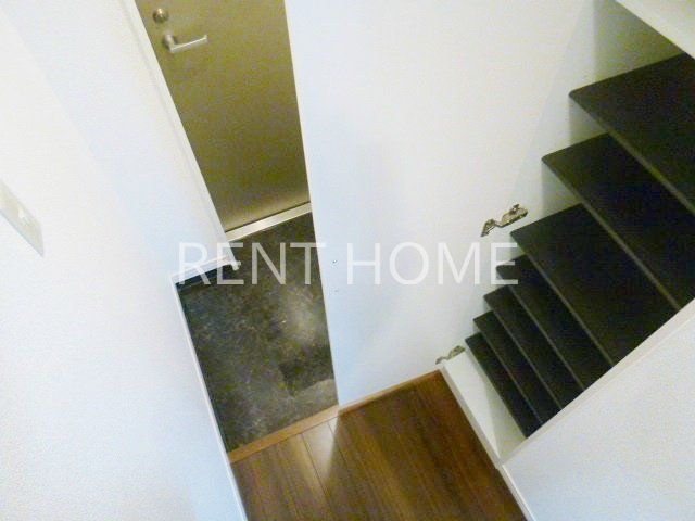 玄関　シューズボックス付き