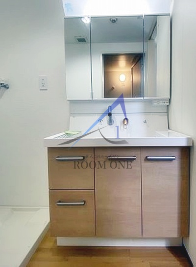 洗面設備　洗面台です。