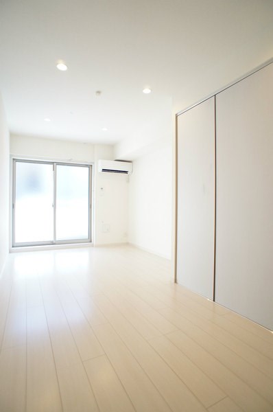 その他部屋・スペース　エアコン付で一年中快適にお住み頂けます。