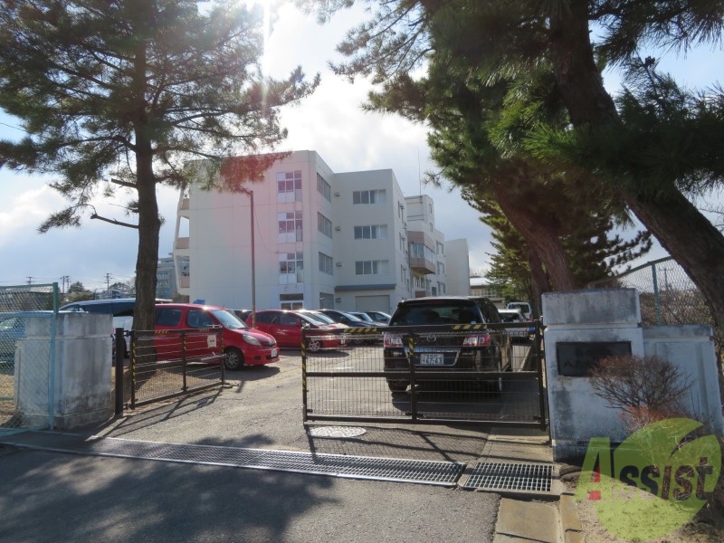 小学校　仙台市立八乙女小学校（小学校）まで245m