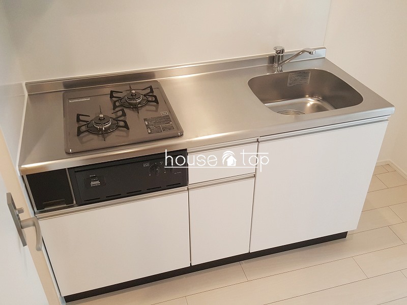 キッチン　2口コンロ付システムキッチン！お料理も快適です♪