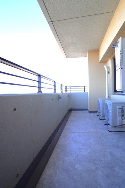 バルコニー　※写真は同タイプ住戸です。