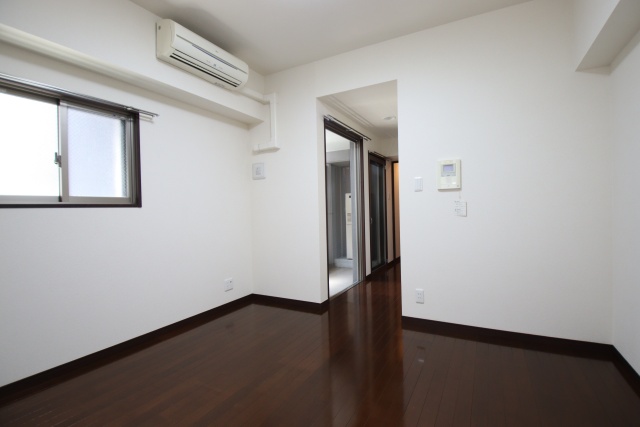 居室・リビング　※別室の参考写真の為、現況優先です。