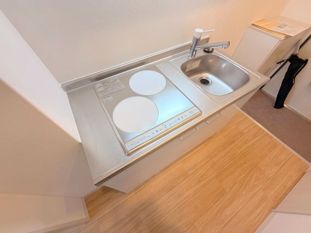 キッチン　ＩＨコンロなのでお掃除らくらく