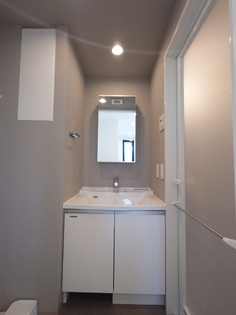 洗面設備　同タイプ