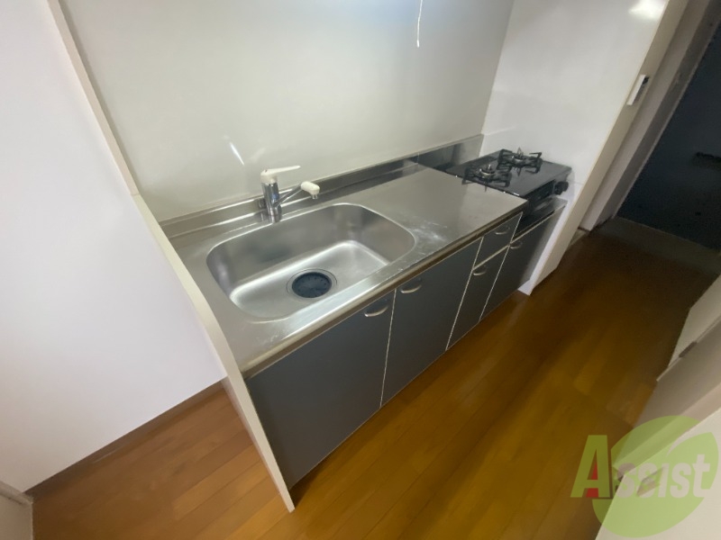 キッチン　キッチンは作業場が広く、使いやすそうです。