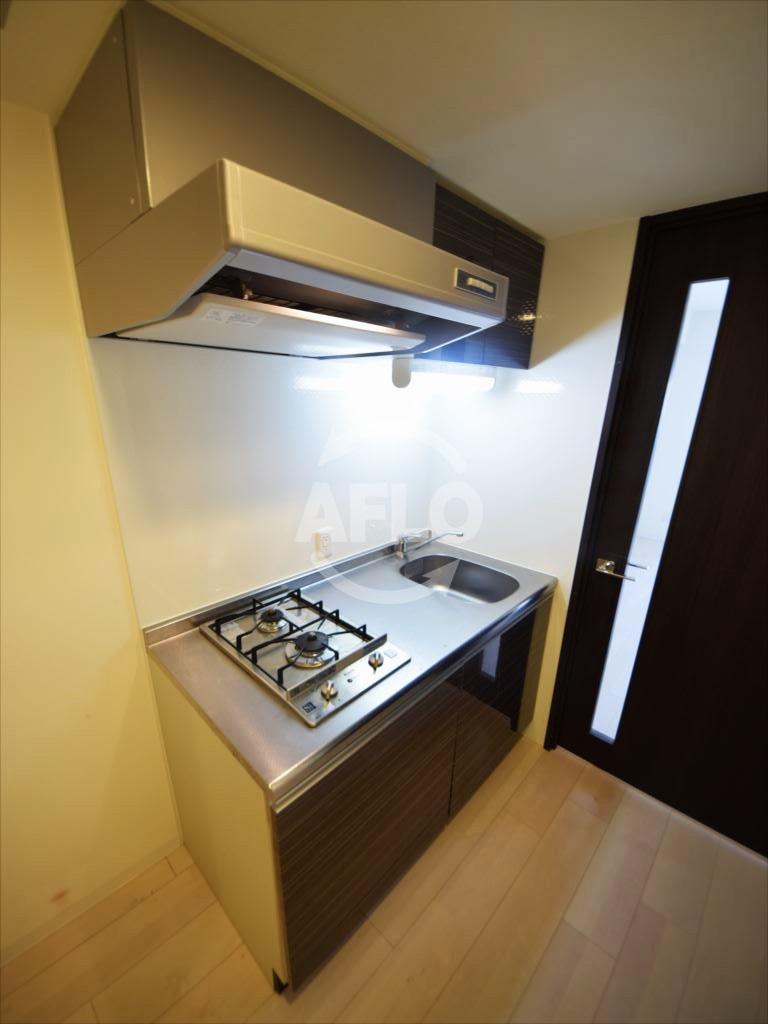 キッチン　ジュネーゼグラン難波ミラージュ　キッチン