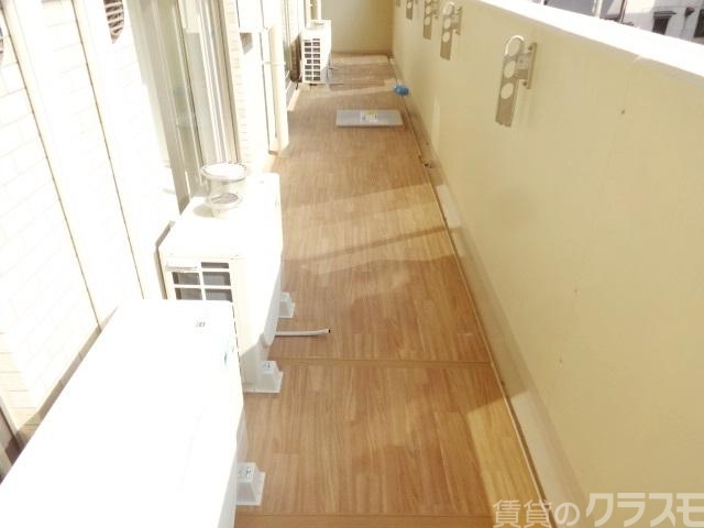 バルコニー　バルコニー完備です。