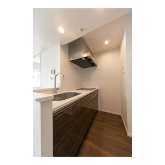 キッチン　※写真は同タイプ住戸です。