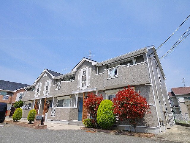 建物外観　建物外観を気になさる方へ、見た目の良い物件です