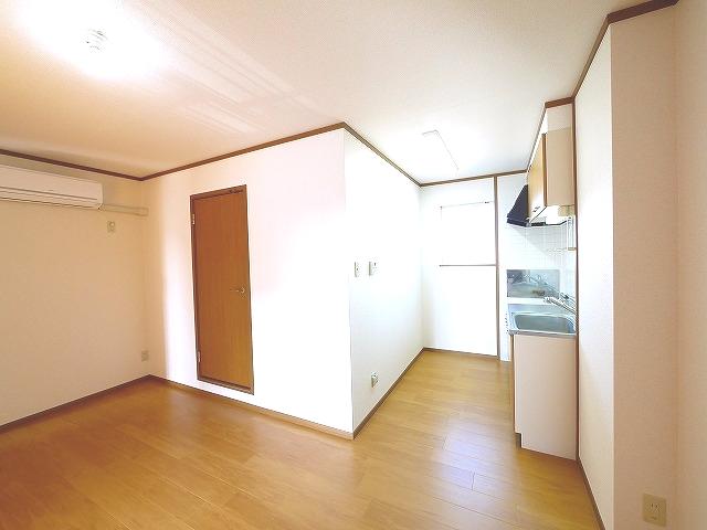 居室・リビング　居間です