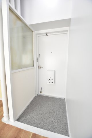 玄関　別号室の画像です。ご参考下さい