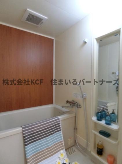 バス・シャワールーム　お風呂で日々の疲れを落としましょう