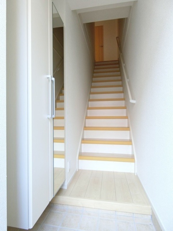 玄関　図面と現状に相違がある場合には現状を優先