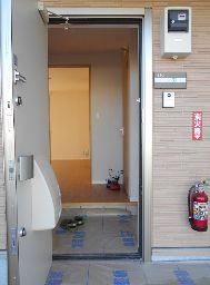 玄関　玄関です。　※参考写真です