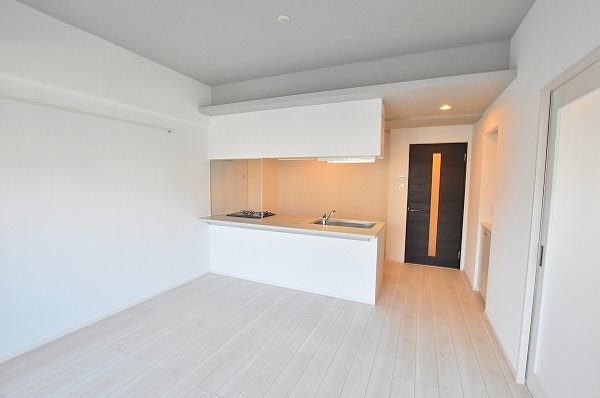 居室・リビング　★LDK13帖★