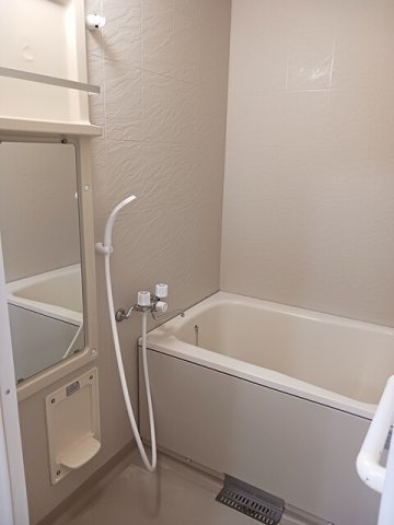 バス・シャワールーム　日々の暮らしに欠かせないお風呂です