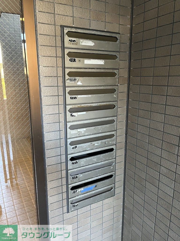 エントランス　エントランス