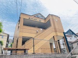 建物外観　落ち着いた雰囲気の外観です