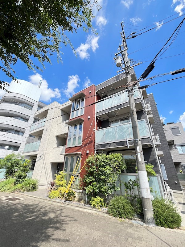 建物外観　外はこのようになっています