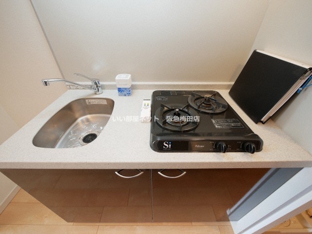 キッチン　図面と現状が異なる場合は現状優先となります。