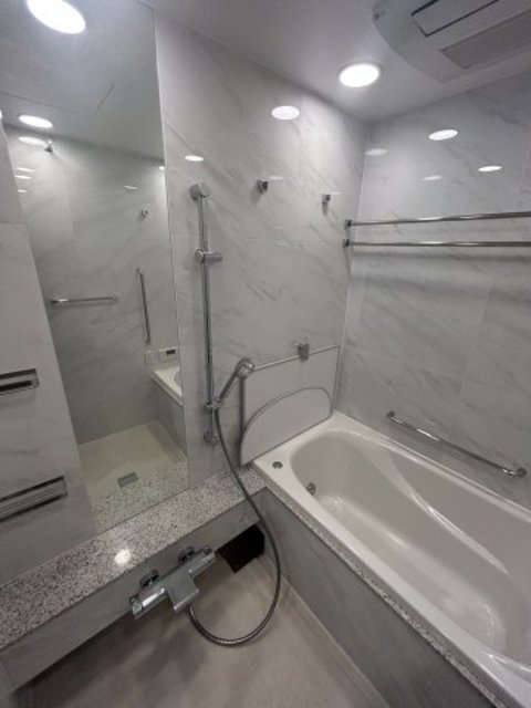 バス・シャワールーム　参考写真